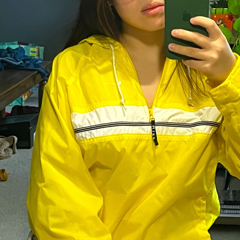 vintage nike yellow windbreaker!
